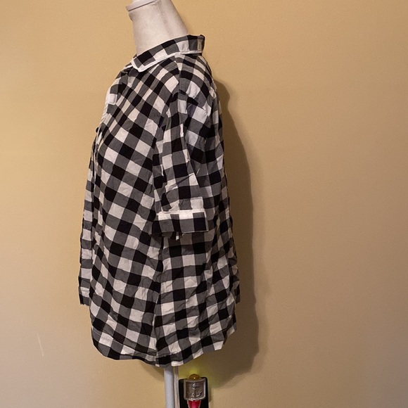 Kate Spade button down - Picture 5 of 11